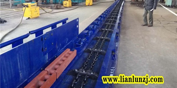 提高<i style='color:red'>116smd09溜槽</i>的使用周期，刮板機的安裝維護應(yīng)該怎么做？