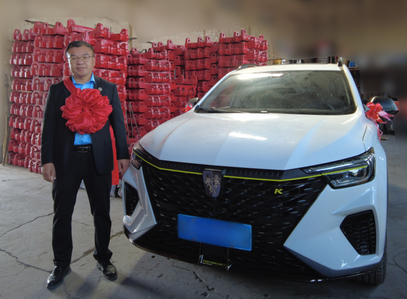 優秀員工王學友